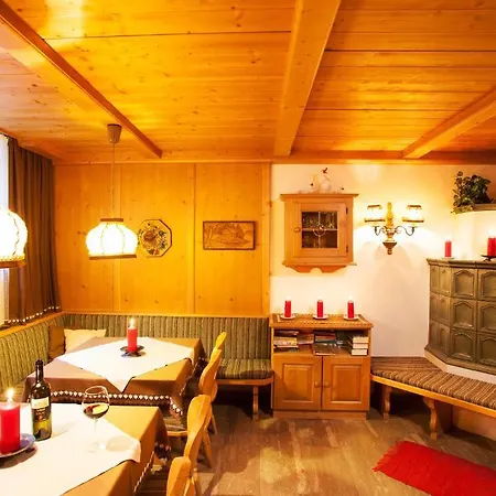 يوهاناهوف *